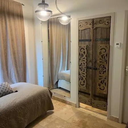 Appartement Avec Jardin De 30m2 Privatif Centre De *